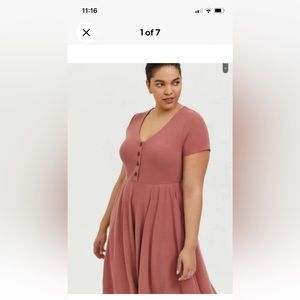 Torrid Plus Size 2/2x/18-20 Mauve Dusty Rose Mini-rib Button-down Skater dress